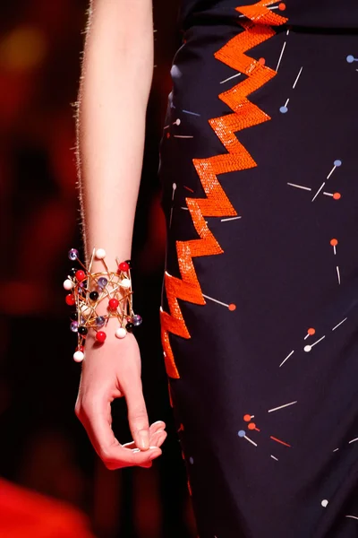 Look 62
